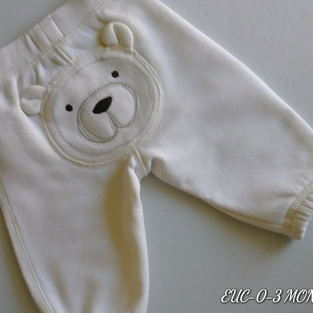 BabyGap 2 piece set! EUC - Picture 3 of 4